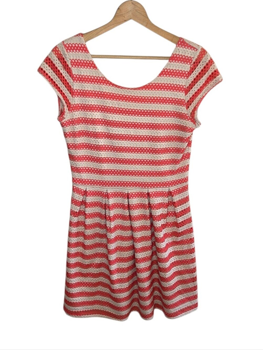 Love Ady Coral Beige Striped Eyelet Fit & Flare Mini Dress Size Large